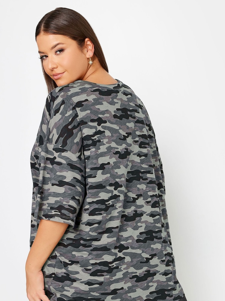 Yours Curve Grey Camo Boxy 100% Cotton T-Shirt - Image 2 of 4 Yours Curve Grey Camo Boxy 100% Cotton T-Shirt - Image 2 of 4