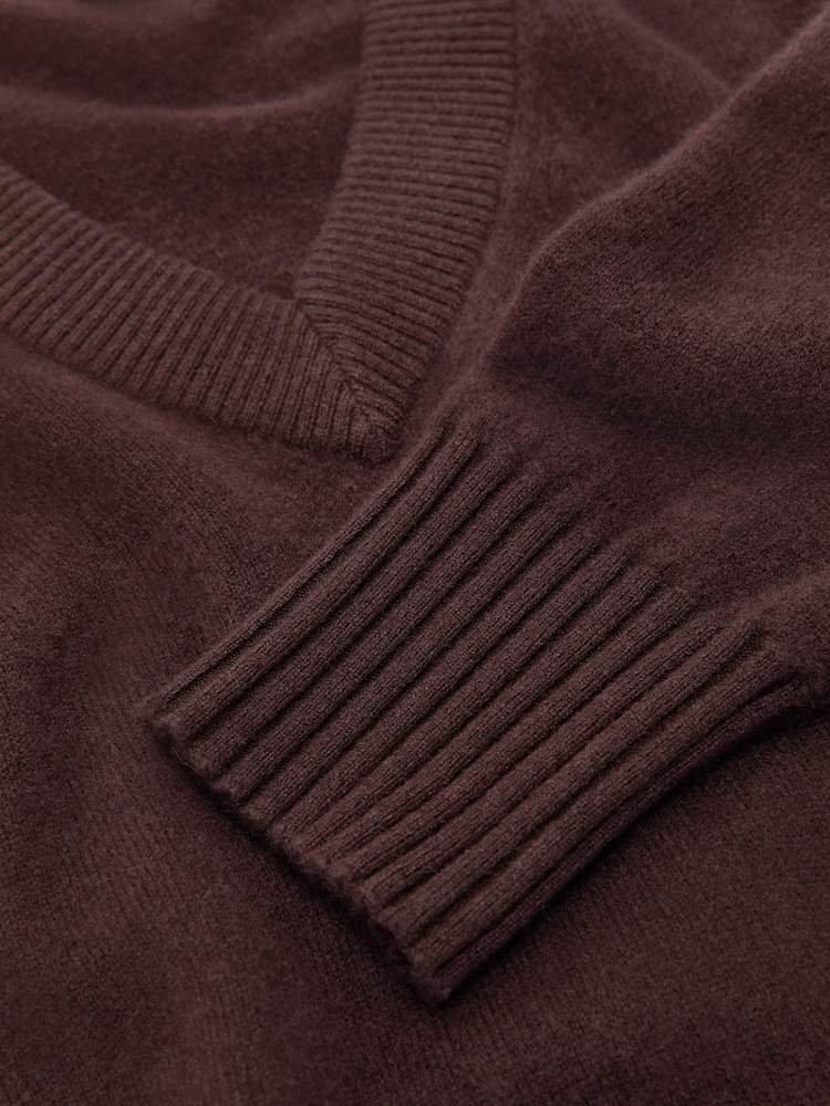 Reiss Chocolate Brown Alberz Wool-Cashmere V-Neck Jumper - Image 7 of 7 Reiss Chocolate Brown Alberz Wool-Cashmere V-Neck Jumper - Image 7 of 7