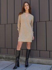 Threadbare Brown Petite V-Neck Knitted Jumper Dress - Image 3 of 4