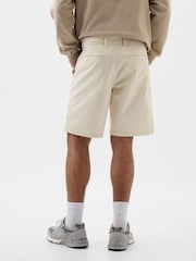 Gap Cream Long Length 9' Chino Shorts - Image 2 of 4
