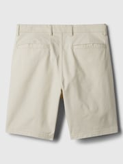 Gap Cream Long Length 9' Chino Shorts - Image 4 of 4