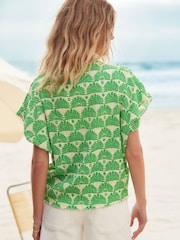 Grün bedruckt - Kurzärmeliges, strukturiertes T-Shirt - Bild 3 von 6