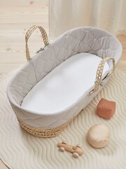Bedfolk White Moses Basket 100% Cotton Fitted Sheet - Image 1 of 3