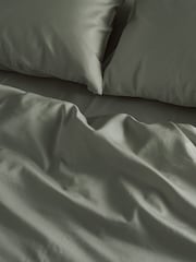 Bedfolk Green 100% Cotton Luxe Deep Fitted Sheet - Image 3 of 4