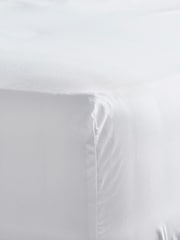 Bedfolk White Classic 100% Cotton Fitted Sheet - Image 1 of 4
