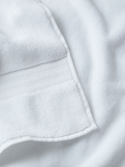 Bedfolk White Plush 100% Cotton Towel - Image 4 of 5