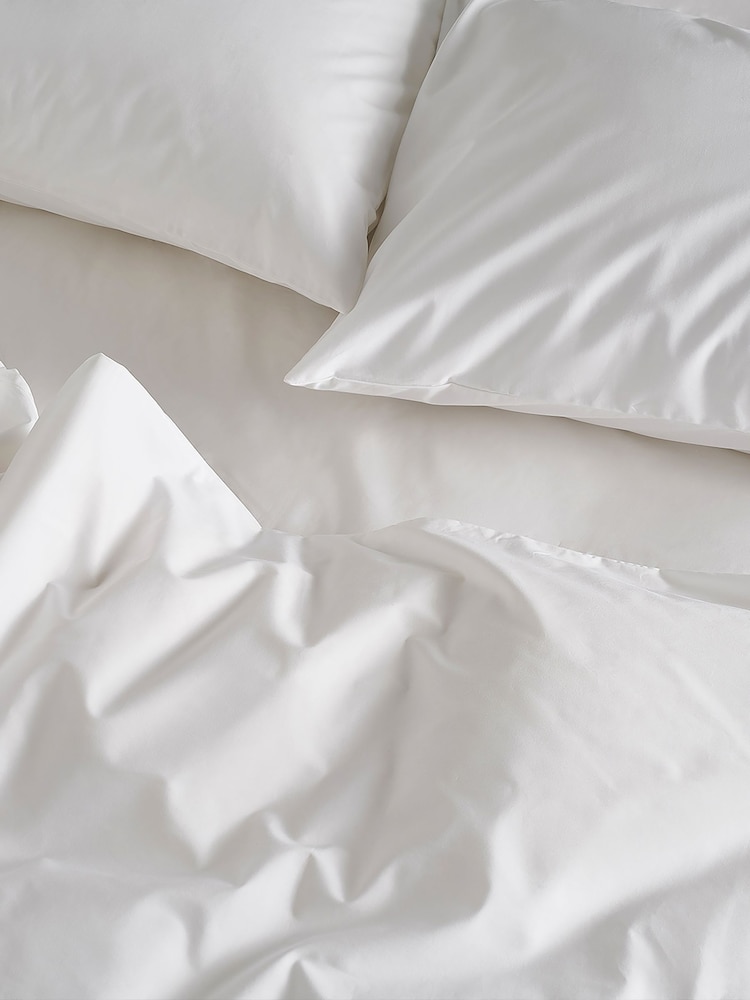 Bedfolk White Classic 100% Cotton Deep Fitted Sheet - Image 4 of 4 Bedfolk White Classic 100% Cotton Deep Fitted Sheet - Image 4 of 4