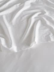 Bedfolk White 100% Cotton Luxe Deep Fitted Sheet - Image 1 of 4