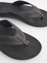 Grey Textured Sliders - Image 4 of 6