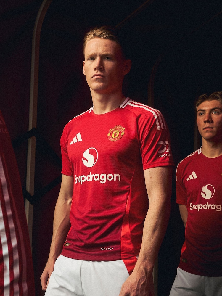 رداء علوي جيرسيه مباراة العودة Manchester United 24/25 من Adidas - صورة 1 من 19