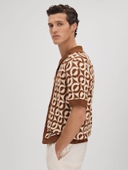 Reiss Tobacco Frenchie Crochet Cuban Collar Shirt - Image 5 of 7