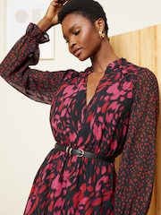 Love & Roses Red Animal Chiffon V Neck Elasticated Sleeve Belted Mini Dress - Image 2 of 4