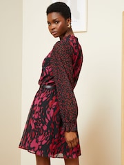 Love & Roses Red Animal Chiffon V Neck Elasticated Sleeve Belted Mini Dress - Image 3 of 4