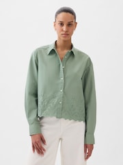 Gap Green Scalloped Hem Eyelet Cropped Shirt - Image 1 of 4