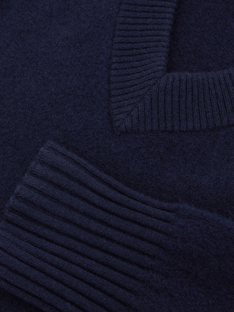 Reiss Navy Alberz Wool-Cashmere V-Neck Jumper - Image 7 of 7 Reiss Navy Alberz Wool-Cashmere V-Neck Jumper - Image 7 of 7