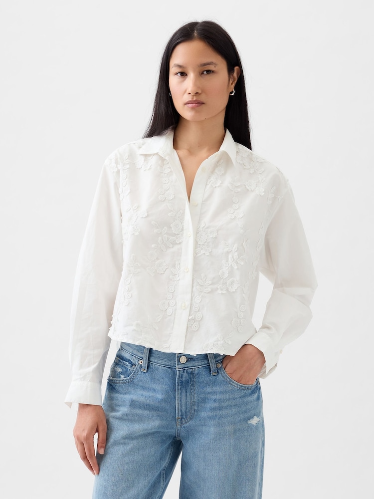 Gap White Floral Embroidered Cropped Shirt - Image 1 of 1 Gap White Floral Embroidered Cropped Shirt - Image 1 of 1