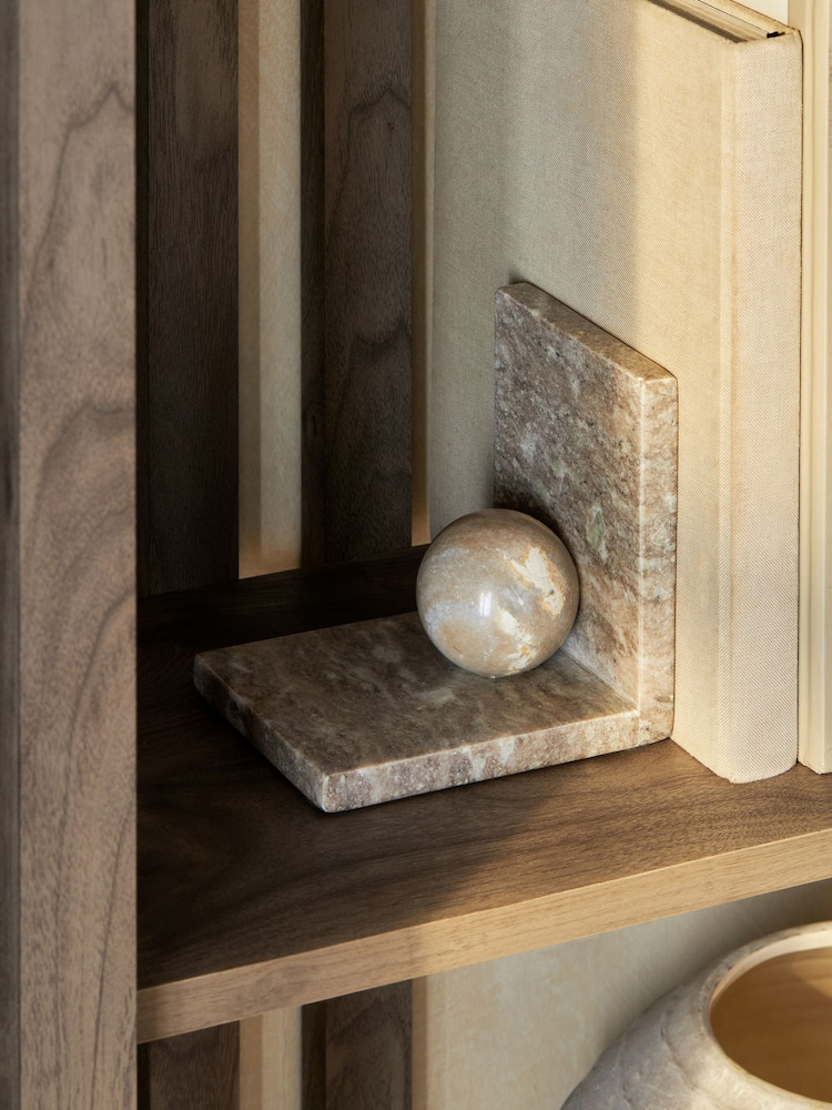 N. Premium marmorna izjava Bookend - Slika 1 iz 5 N. Premium marmorna izjava Bookend - Slika 1 iz 5