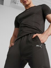 Puma Black Formknit Men's Seamless Training Joggers - Image 4 of 7