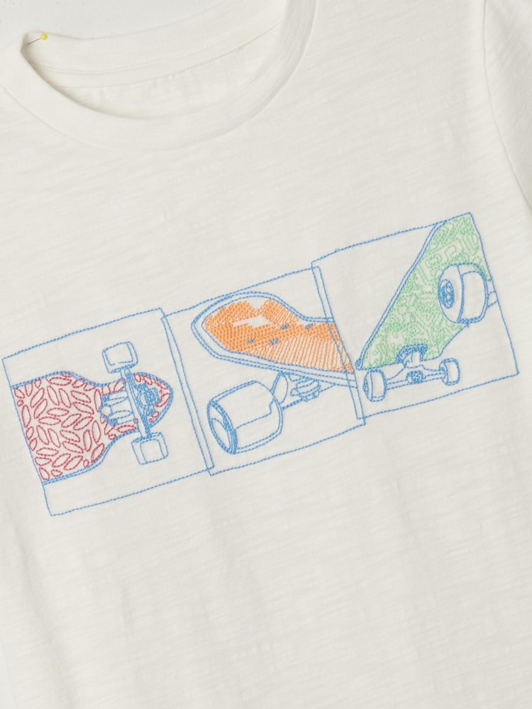 Gap White Graphic Crew Neck Short Sleeve T-Shirt (4-13yrs) - Image 2 of 2