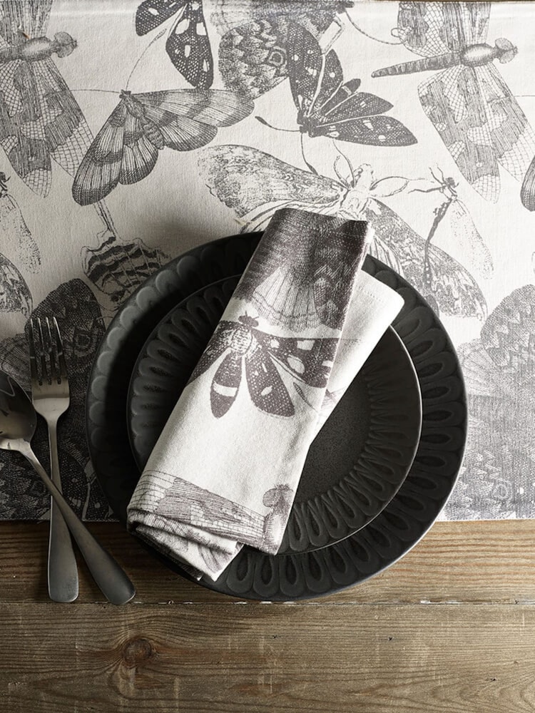 Kew Gardens Set of 4 White Living Jewels 100% Cotton Napkins - Image 1 of 3