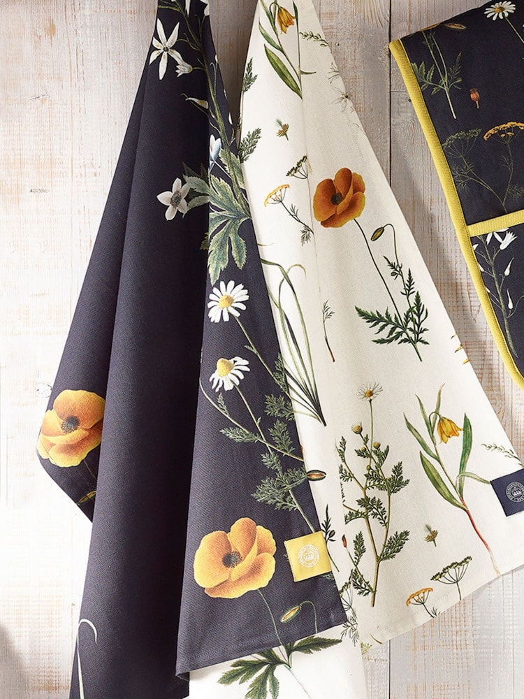 Kew Gardens Blue 100% Cotton Wild Floral Teatowels and Double Oven Gloves - Image 1 of 4