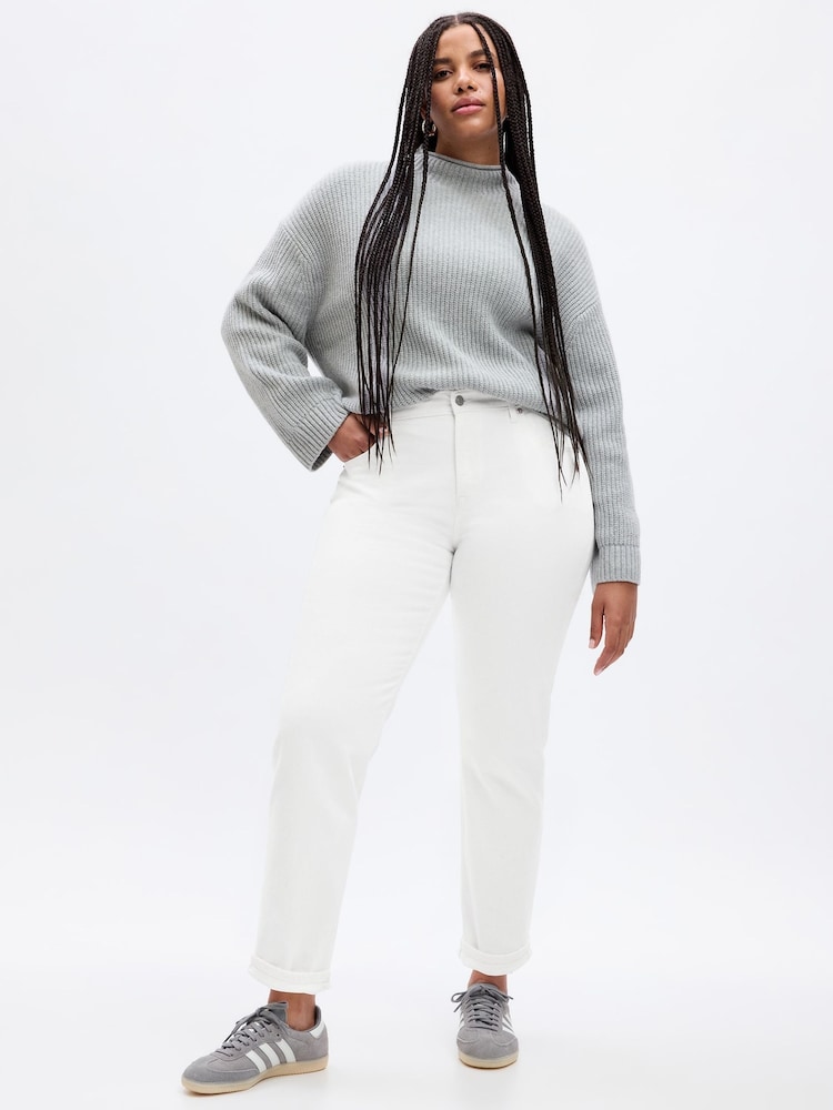 Gap White Mid Rise Ankle Length Girlfriend Jeans - Image 1 of 5