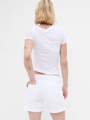 Gap White Denim Mid Rise Girlfriend Shorts - Image 4 of 5