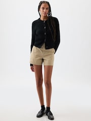 Gap Neutral 4" Chino Shorts - Image 3 of 3
