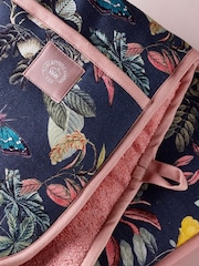 Kew Gardens Set of 2 100% Cotton Midnight Teatowels & Double Oven Gloves - Image 2 of 4