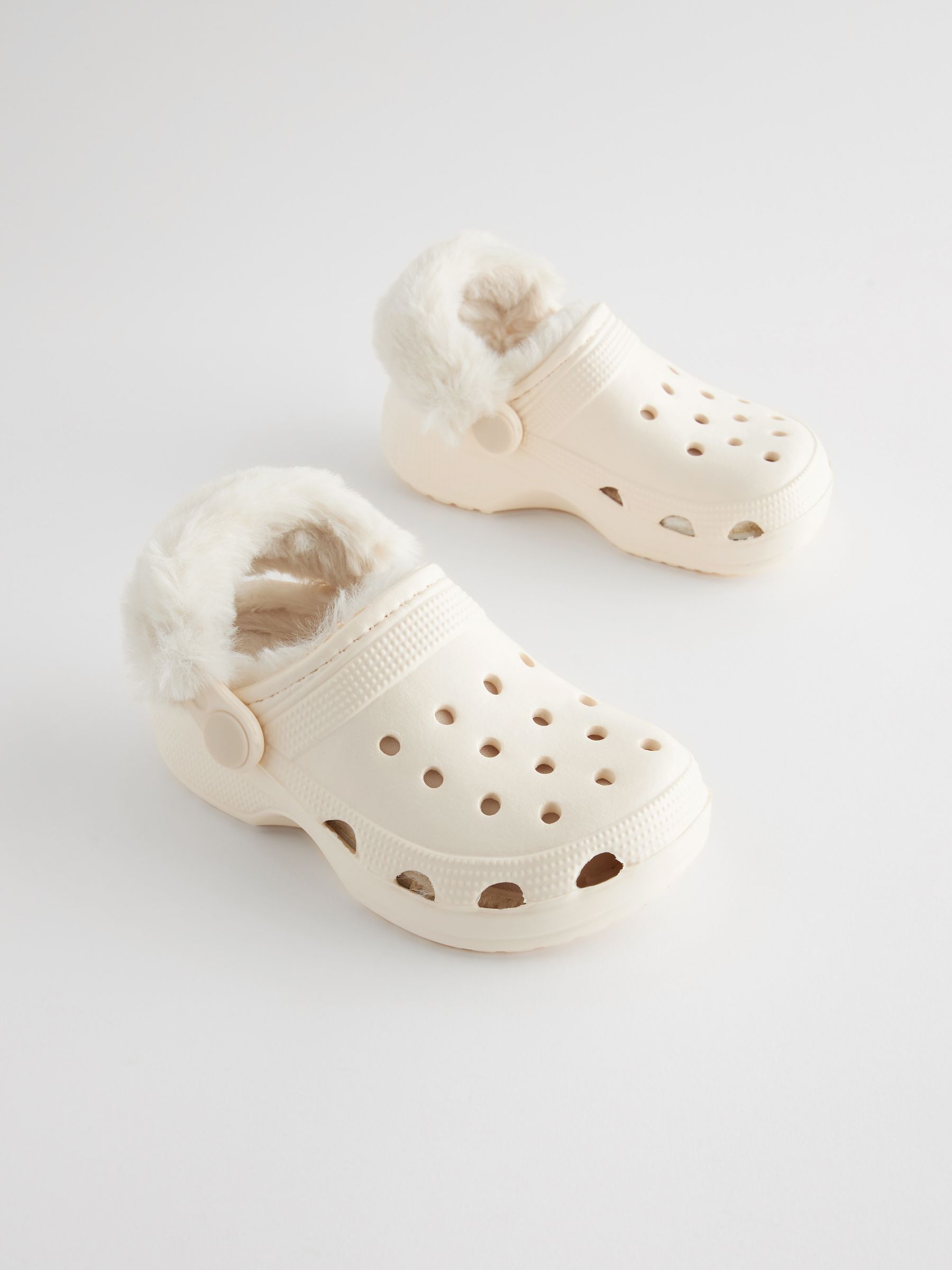 White crocs fur lined on sale