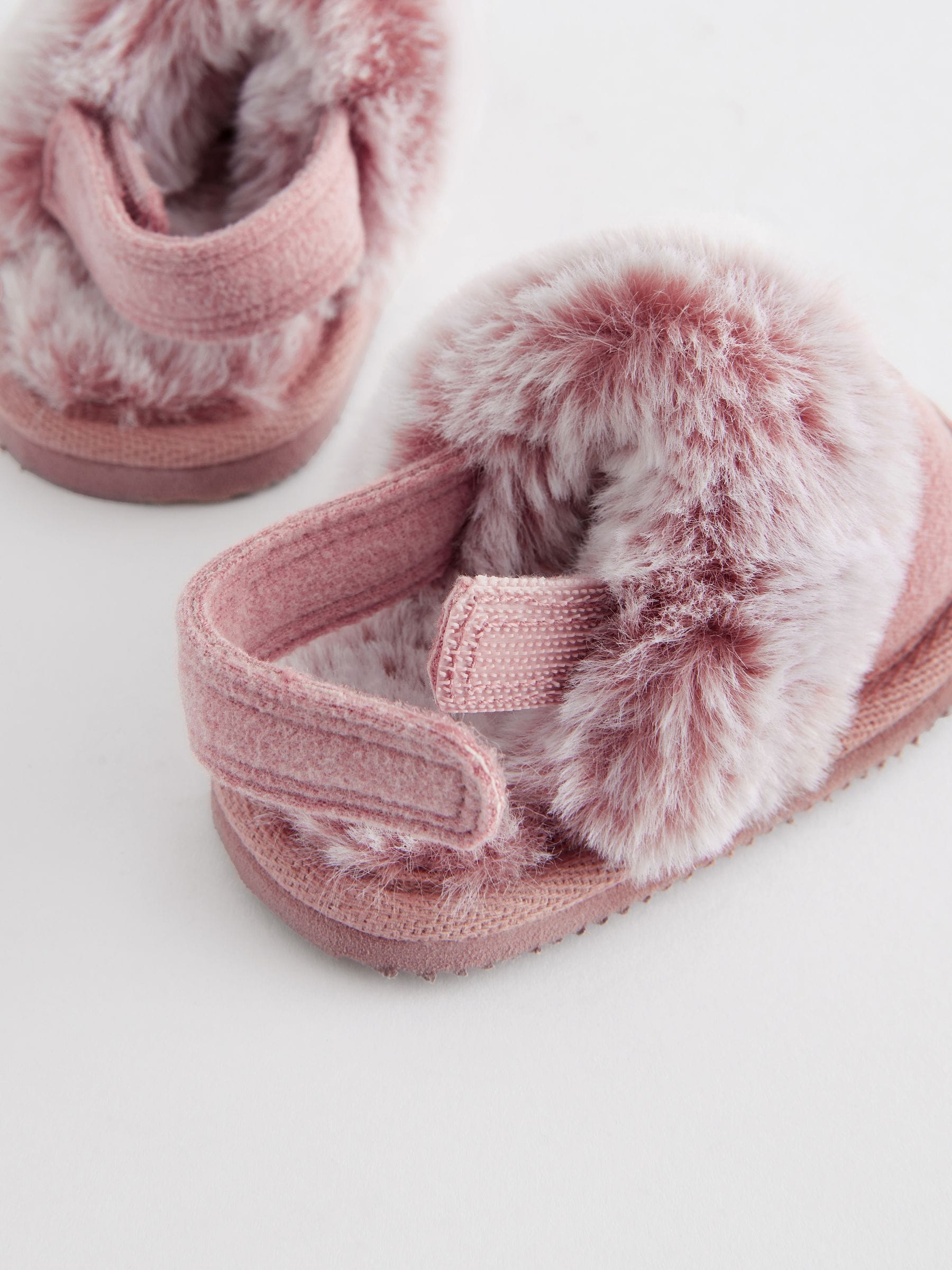 Pink baby slippers shop
