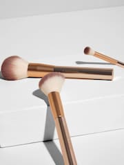 Gold Makeup Brush and Sponge Set with Nude Makeup Bag - Image 3 of 4