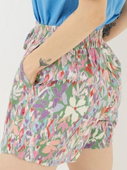 FatFace Green Expressive Floral Flippy Shorts - Image 3 of 5