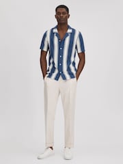 Reiss Airforce Blue/White Alton Slim Fit Ribbed Cuban Collar Shirt - Image 3 of 5