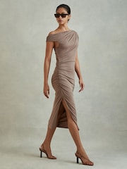 Reiss Mocha Fern Bodycon Ruched Midi Dress - Image 3 of 6
