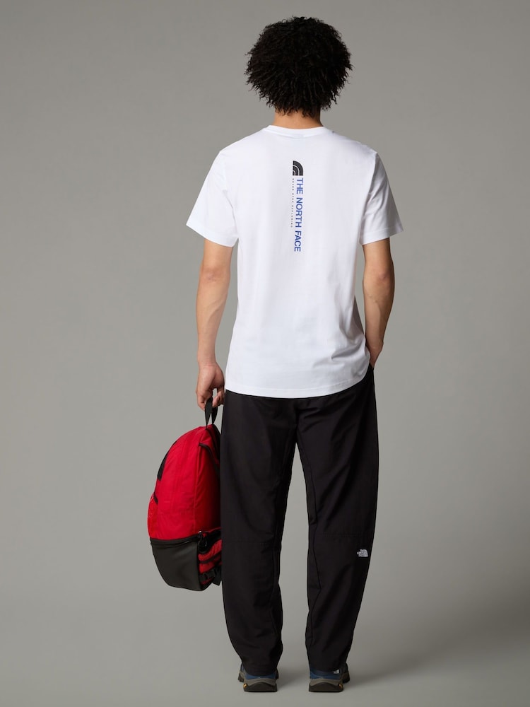 Biały - The North Face Vertical Print 100% Cotton T-Shirt - Image 3 of 5