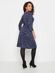 M&co Jacquard-Etuikleid - Bild 2 von 5