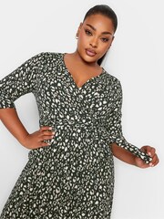 Yours Curve Black Maxi Wrap Dress - Image 4 of 4