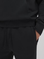 Reiss Washed Black Ali Fleece Lined Cotton Joggers - Image 4 of 6