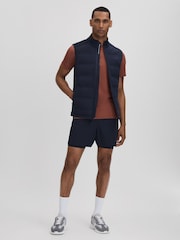 Reiss Midnight Navy Easton Castore Water Repellent Hybrid Quilted Gilet - Image 3 of 8
