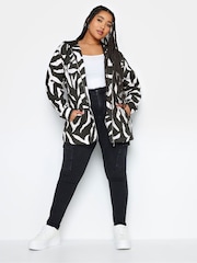 Yours Curve Black Yours Curve Zebra Print Hoodie - Image 2 of 4