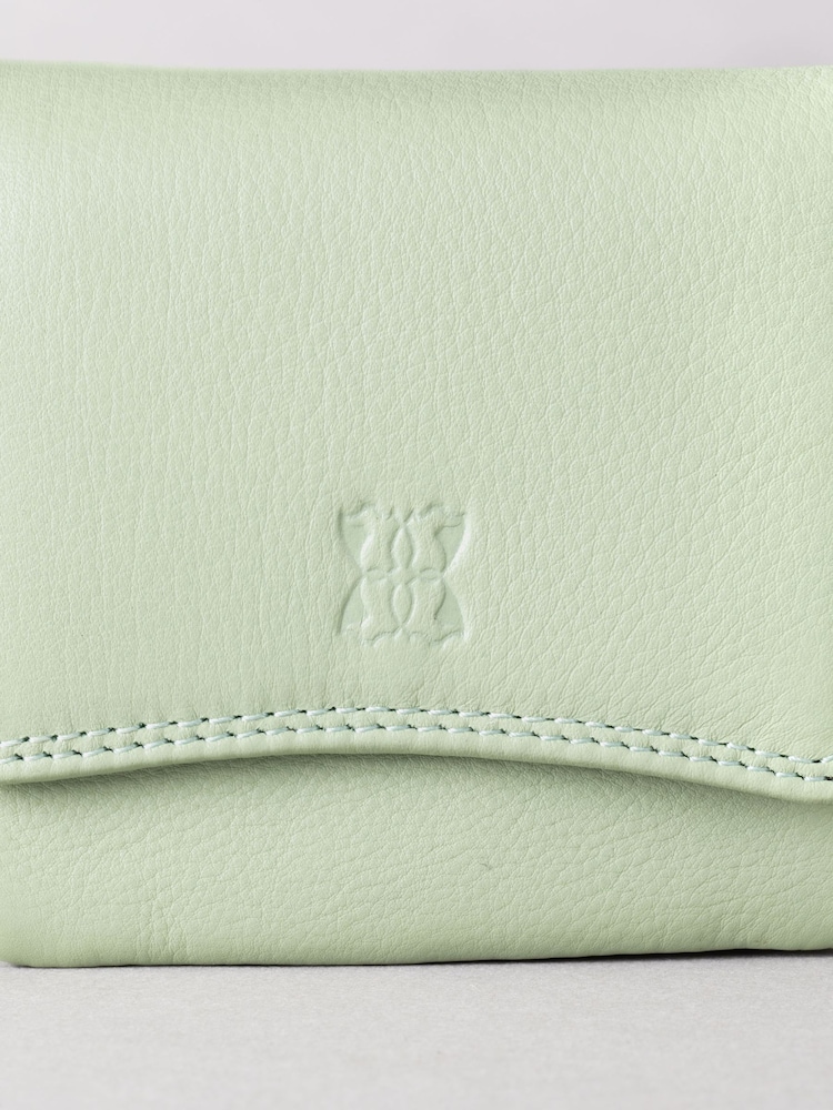 Lakeland Leather Green Small Flapover Purse - Image 4 of 4