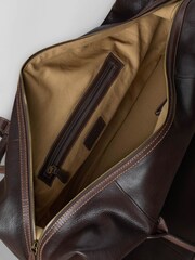 Lakeland Leather Brown Kelsick Leather Holdall - Image 4 of 9