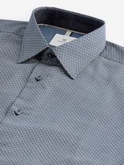 Navy Blue/White Geometric Printed 100% Cotton Formal Single Cuff Shirt - Image 10 of 12