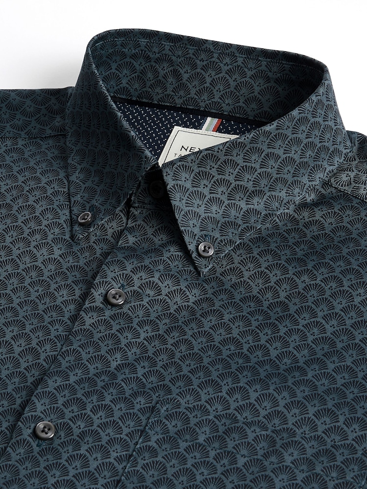 Bloque azul marino con estampado - Camisa Oxford con diseño abotonado fácil de plancha - Imagen 8 de 8