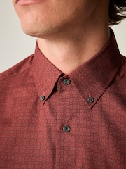 Burgundy Red Geometric Regular Fit Easy Iron Button Down Oxford Shirt - Image 4 of 9