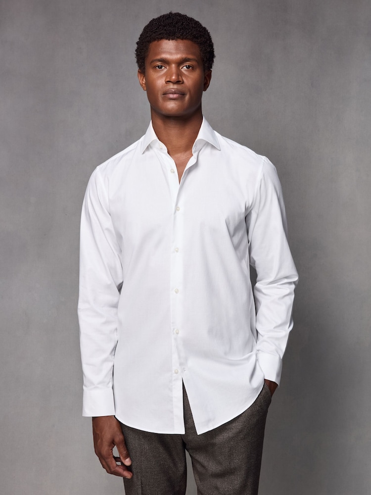 White Single Cuff 100% Cotton Twill Shirt With Cutaway Collar - Image 1 of 8