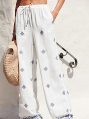 White Embroidered Wide Leg Trousers With Linen - Image 4 of 7