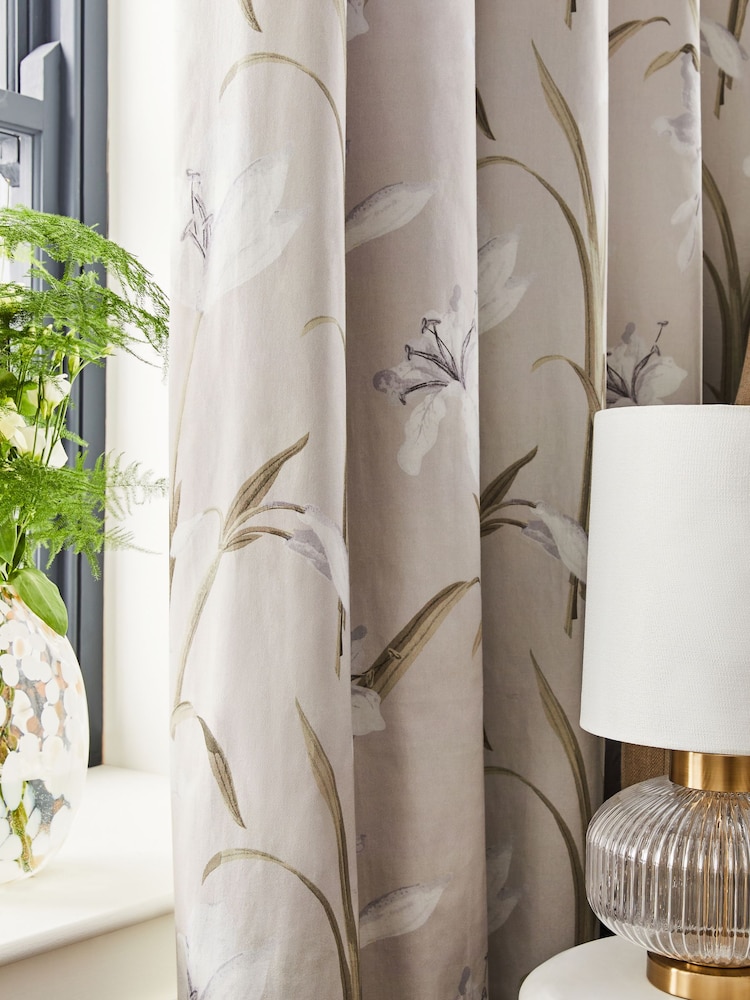 Natural Lily Floral Eyelet Blackout/Thermal Curtains - Image 4 of 6