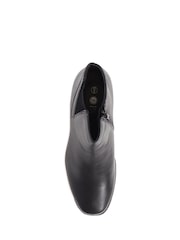Pavers Heeled Leather Black Ankle Boots - Image 4 of 5